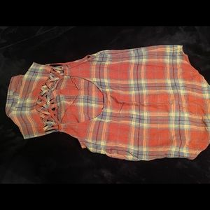 Gimmicks BKE too size small, rust with fringe details.